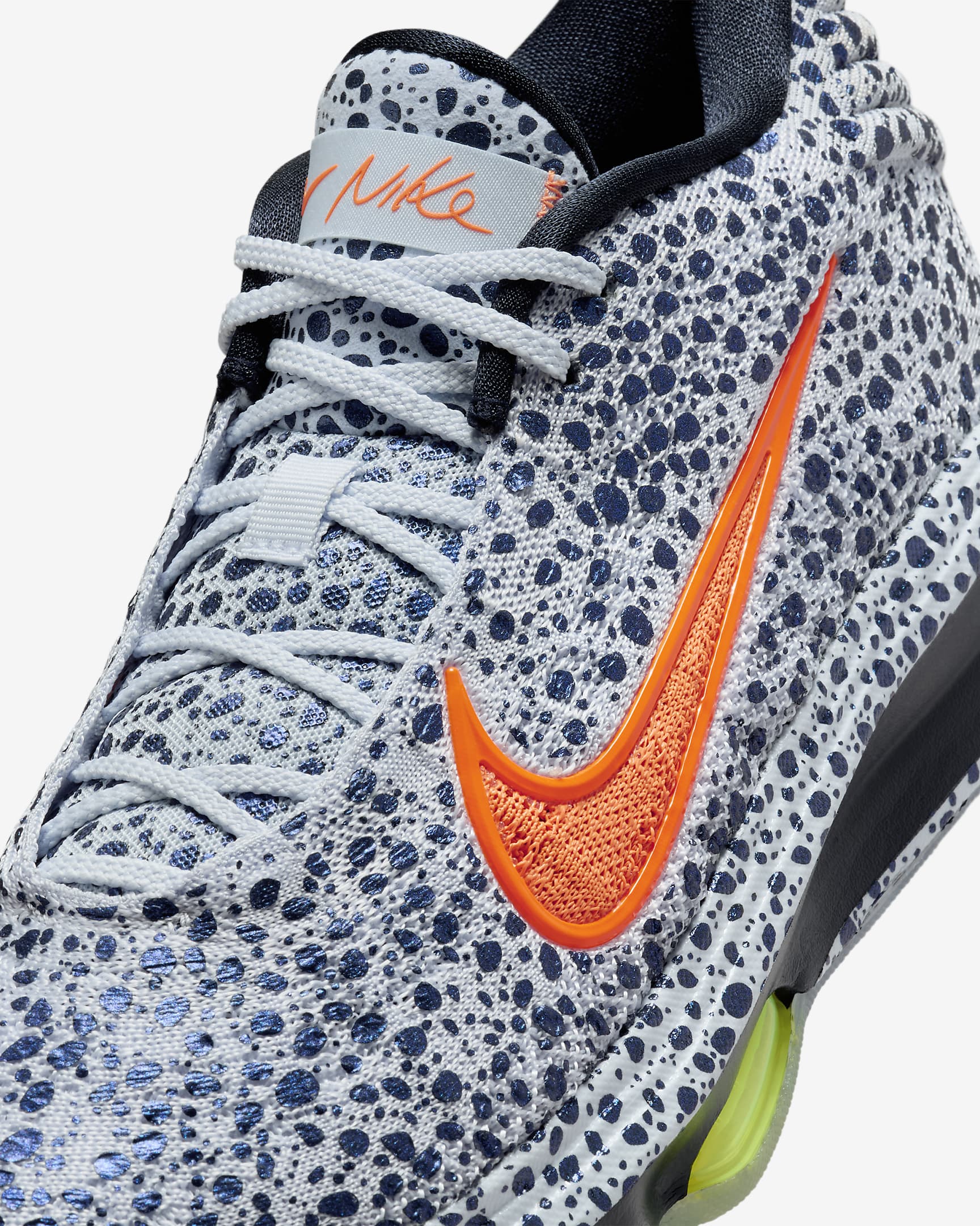 Nike Nike G.T. Hustle 3 Electric Basketball Shoes