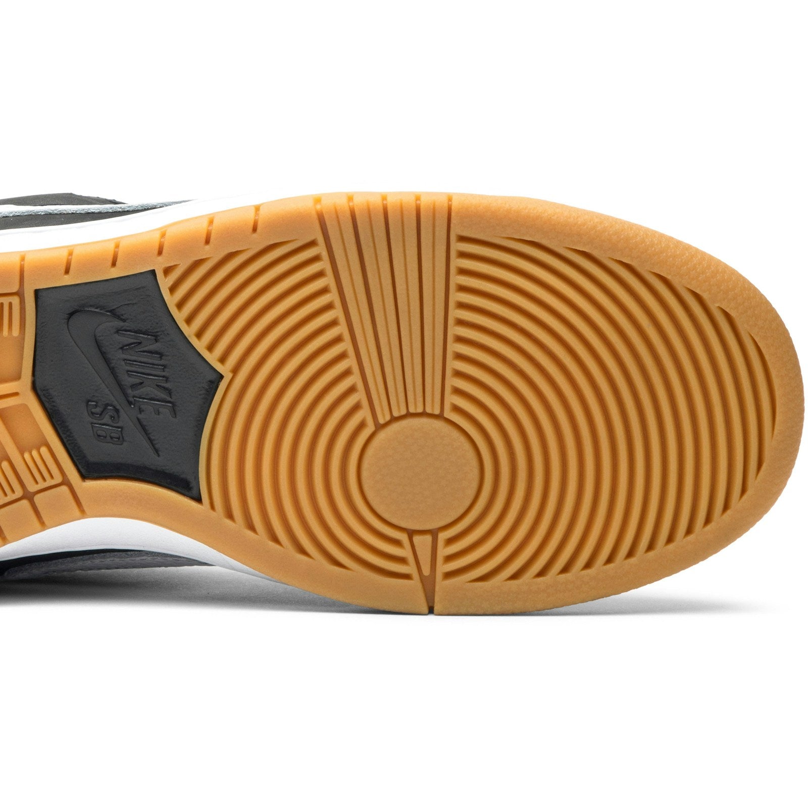 NIKE SB DUNK LOW ‘ORANGE LABEL’